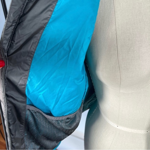 Patagonia all weather jacket grey women’s size small - Picture 6 of 10